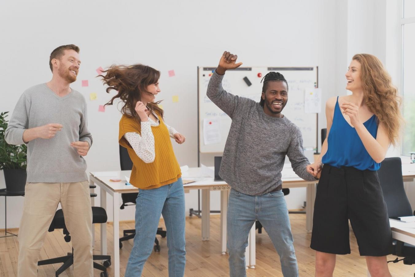 Завершення творчого проєкту письменника